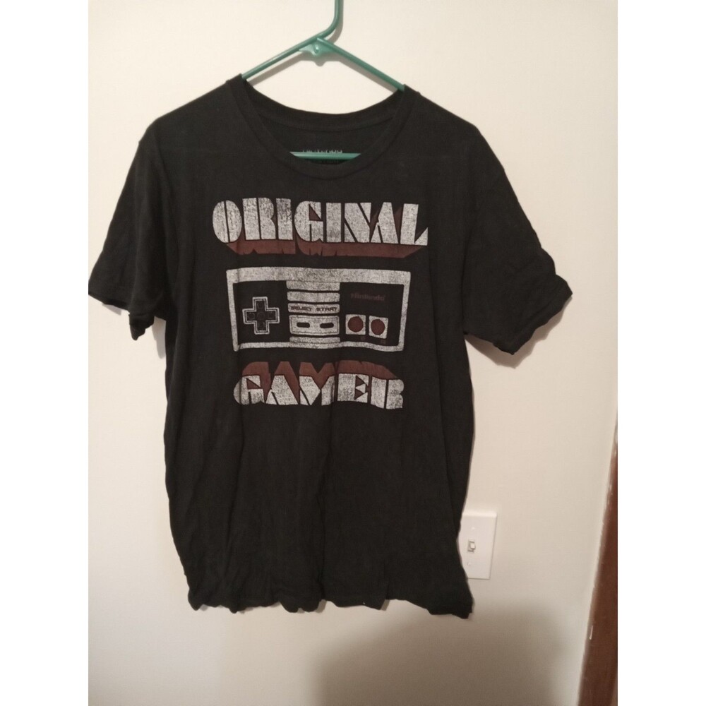 Nintendo Tshirt Size Large